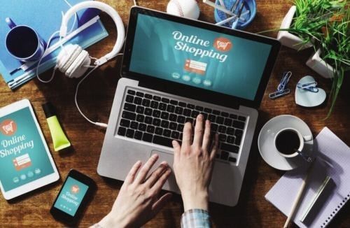 最后來說一個(gè)正能量的故事，一個(gè)關(guān)于兩代人理性消費(fèi)理性投資的故事。